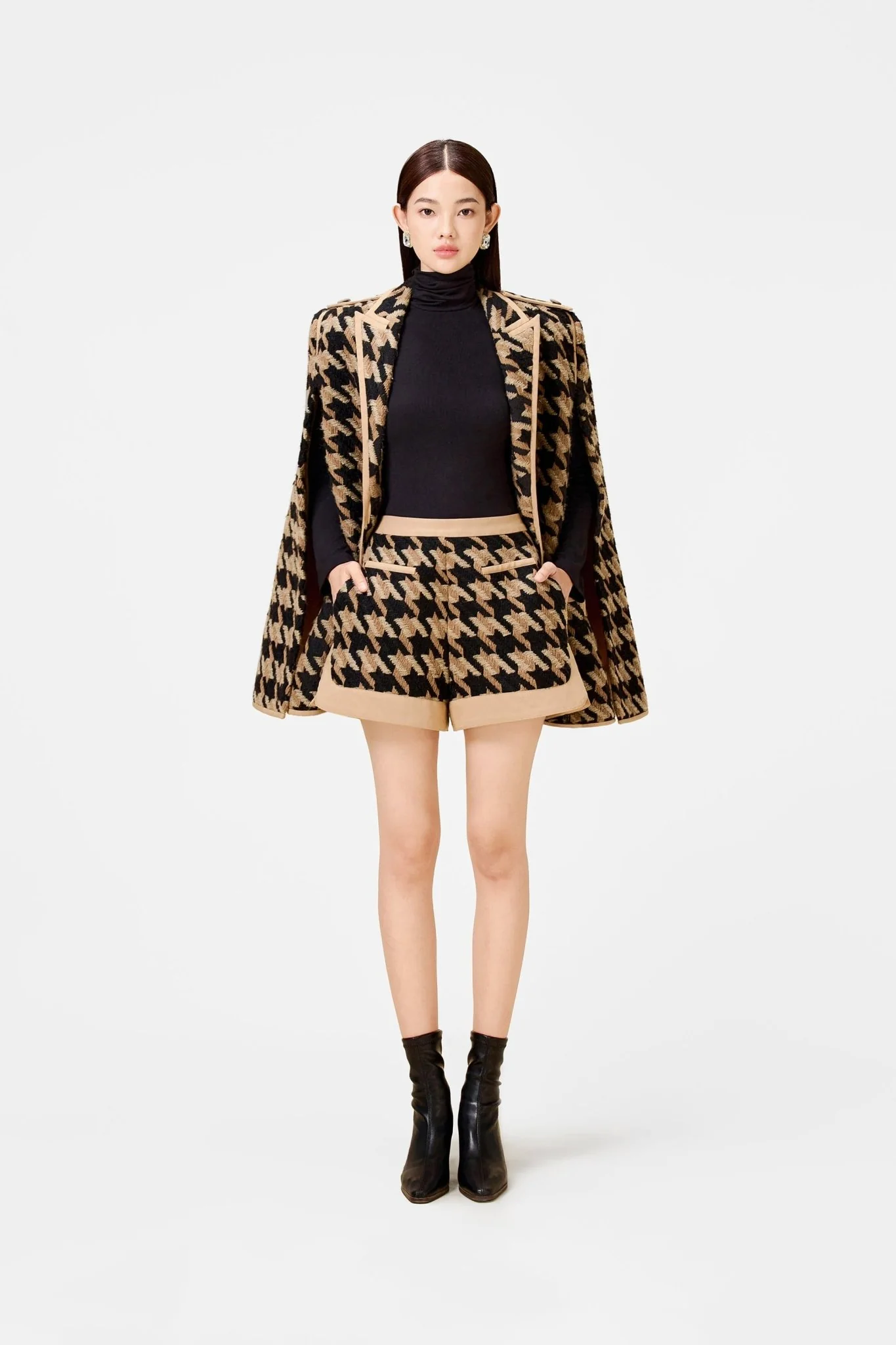 Black and Brown Houndstooth Cape - Image 2