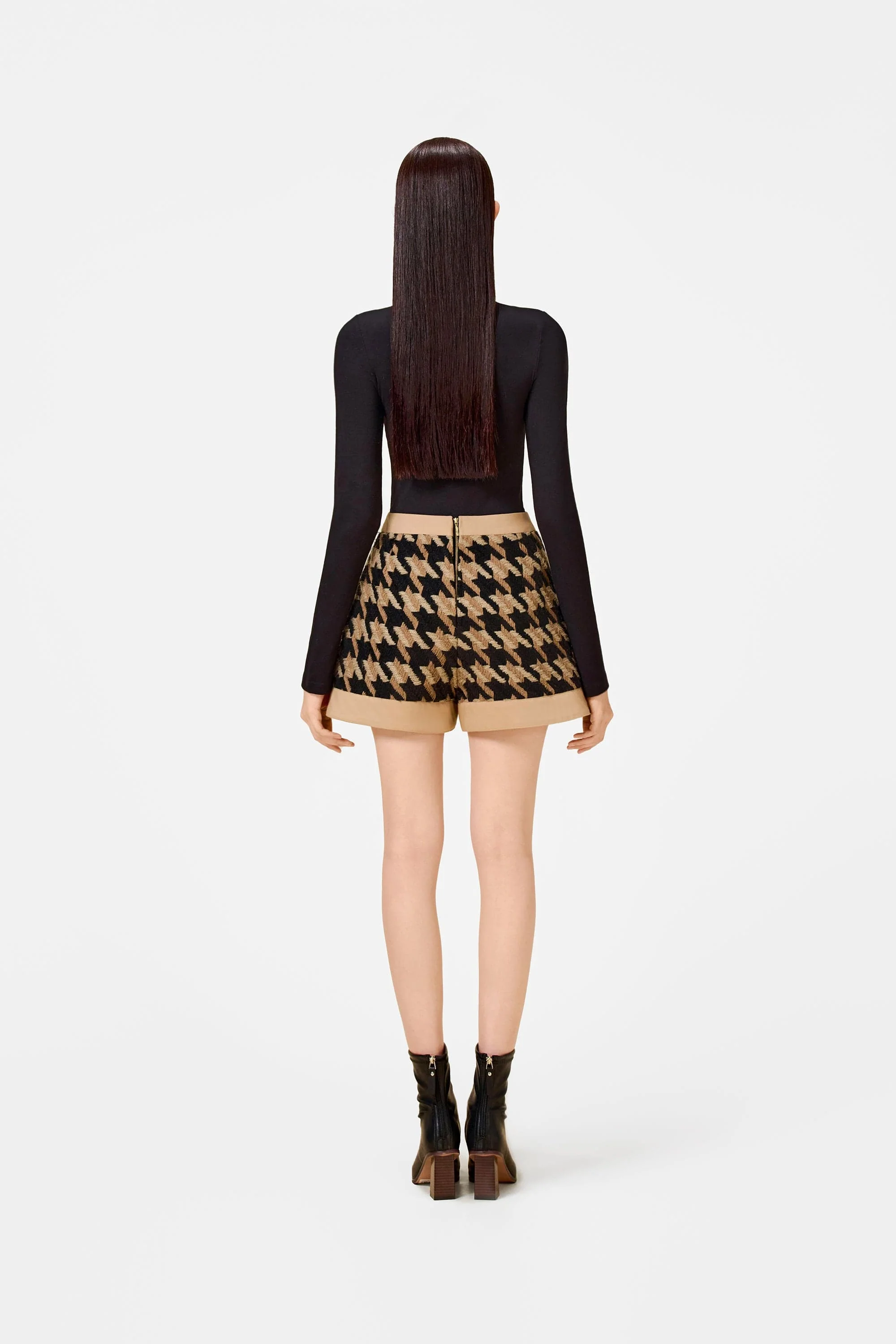 Black and Brown  Houndstooth Shorts - Image 4