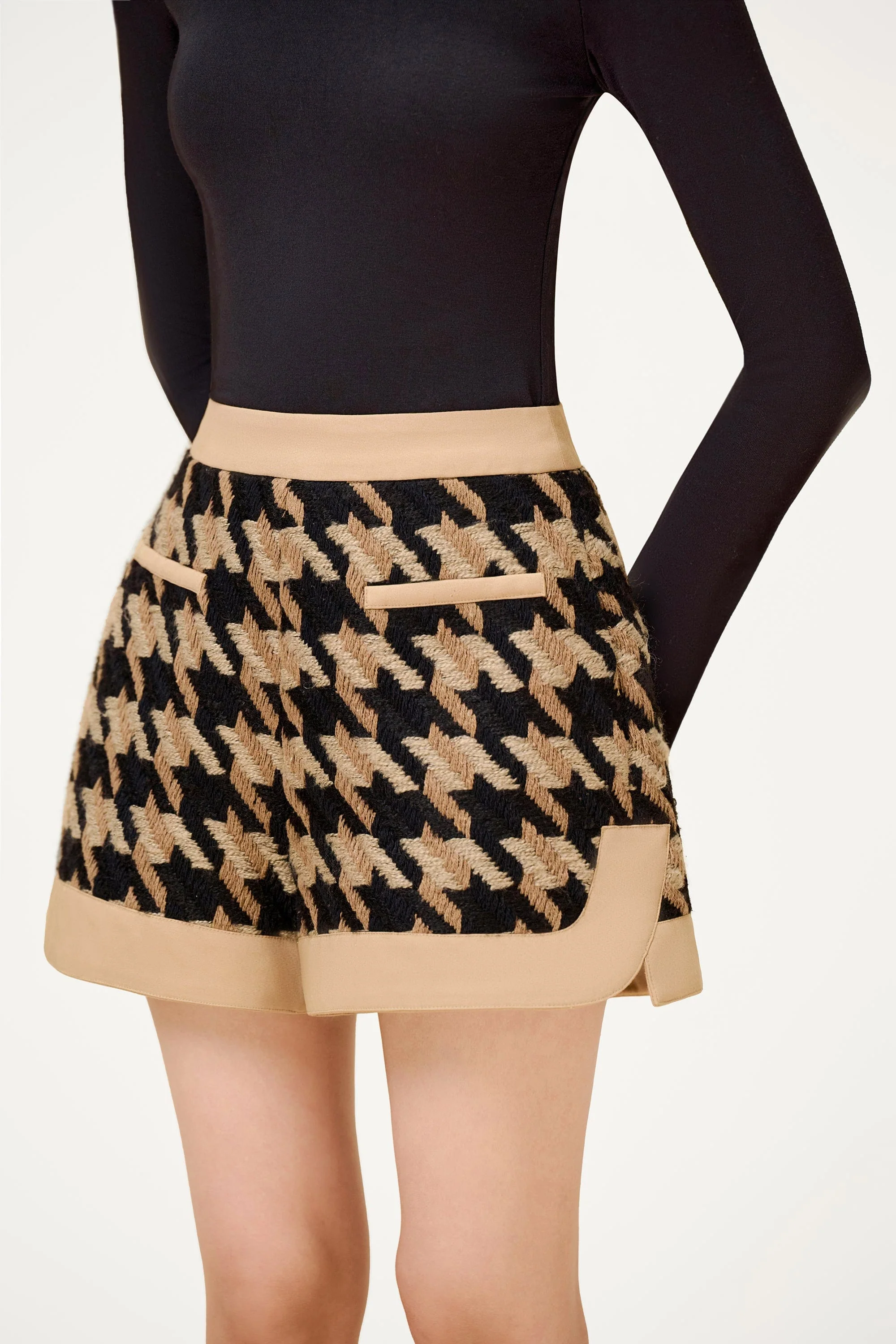 Black and Brown  Houndstooth Shorts - Image 5