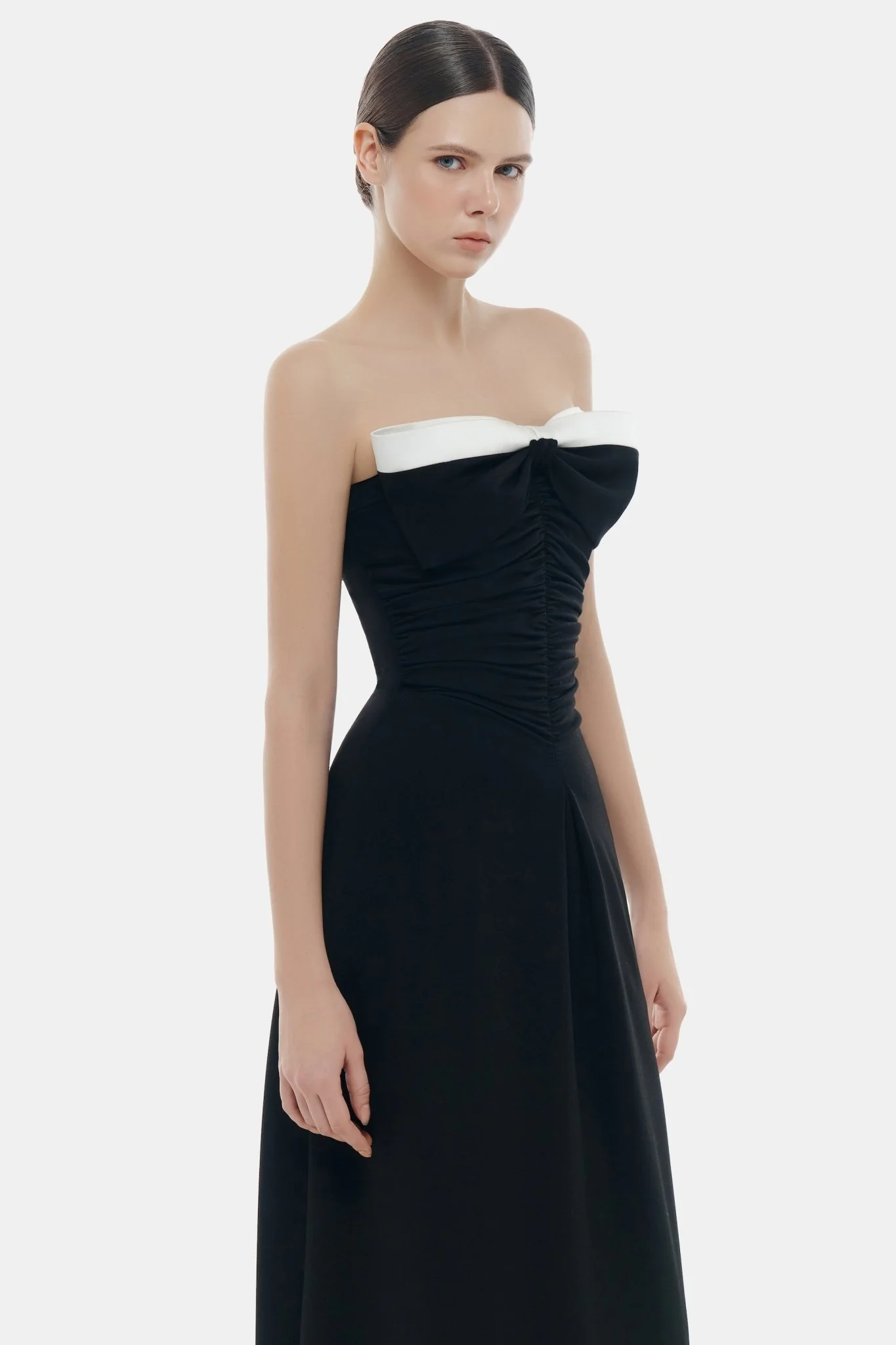 Black Bow Ruched Midi Dress - Image 5