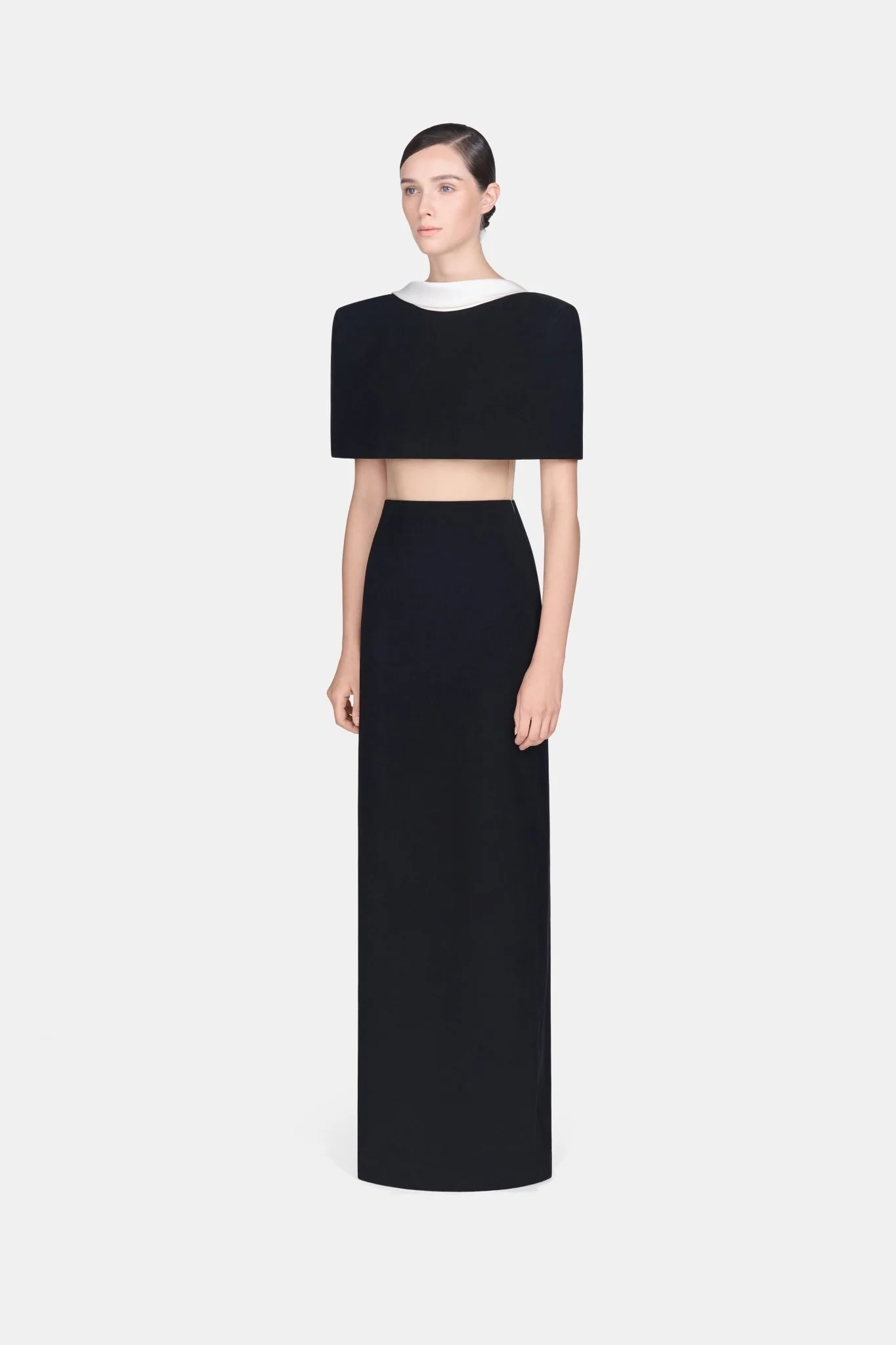 Black Open-back Cape Maxi Dress - Image 3