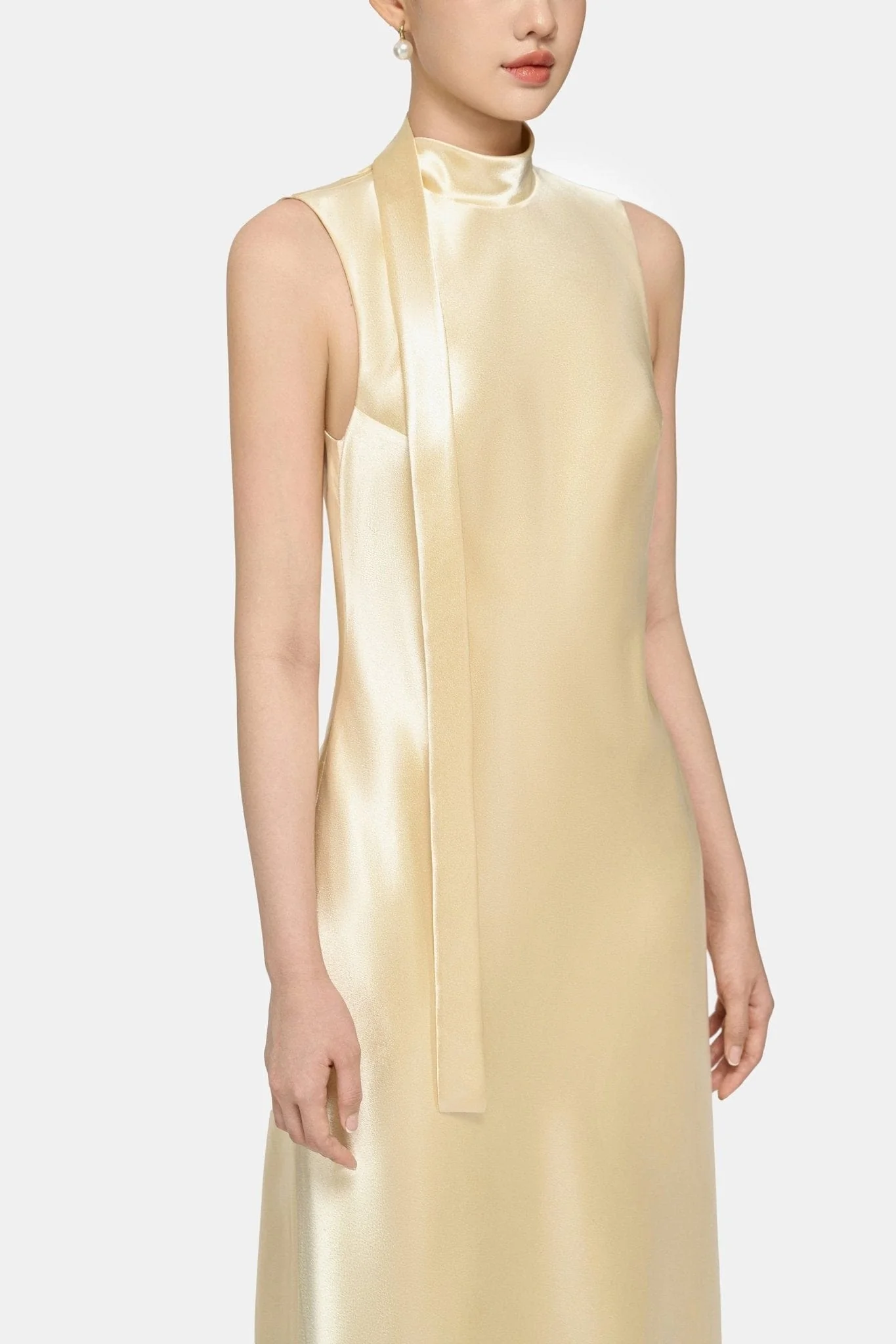 Gold Sleeveless Silk Dress - Image 6