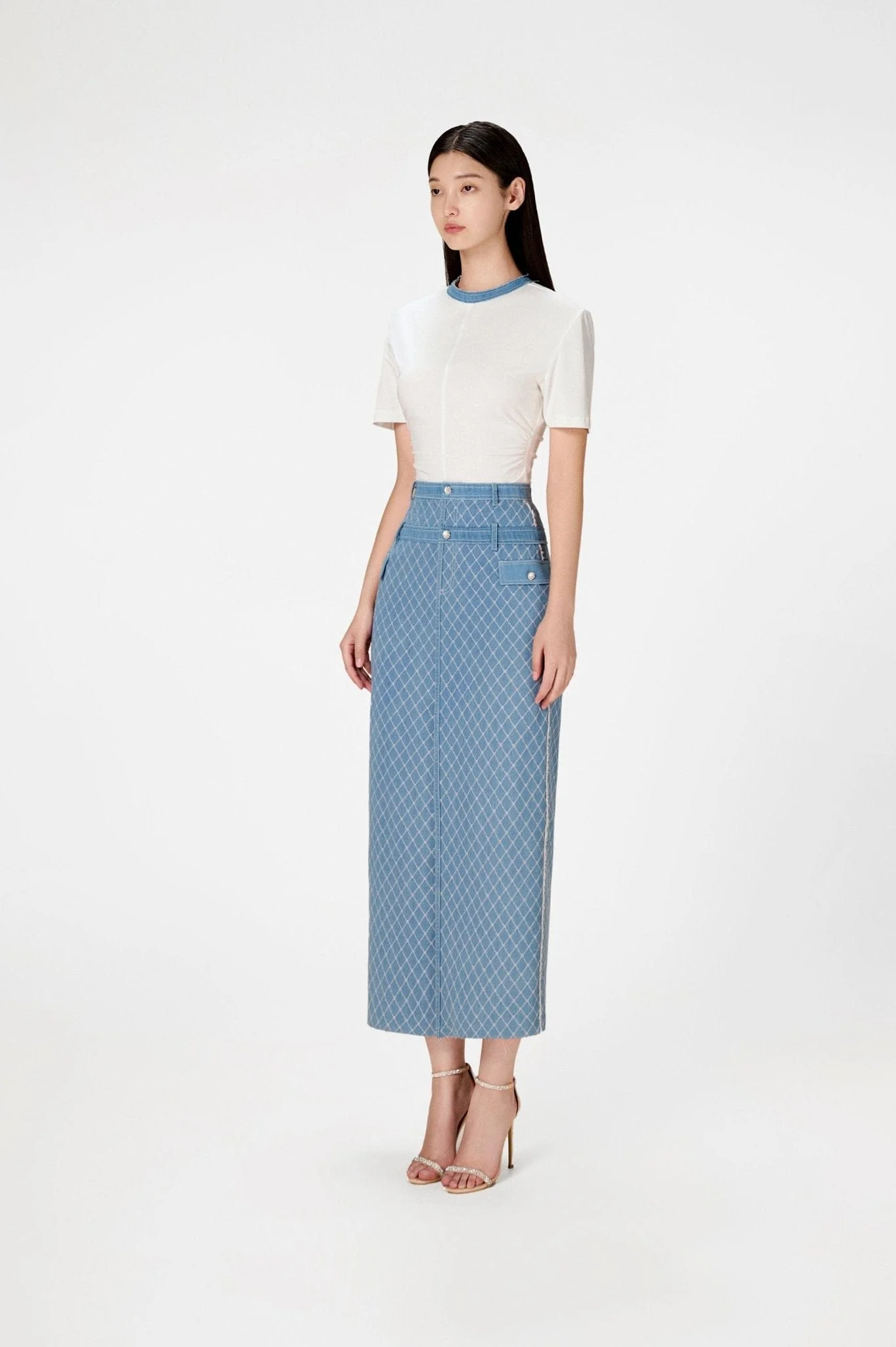 Lili Denim Tshirt - Image 3