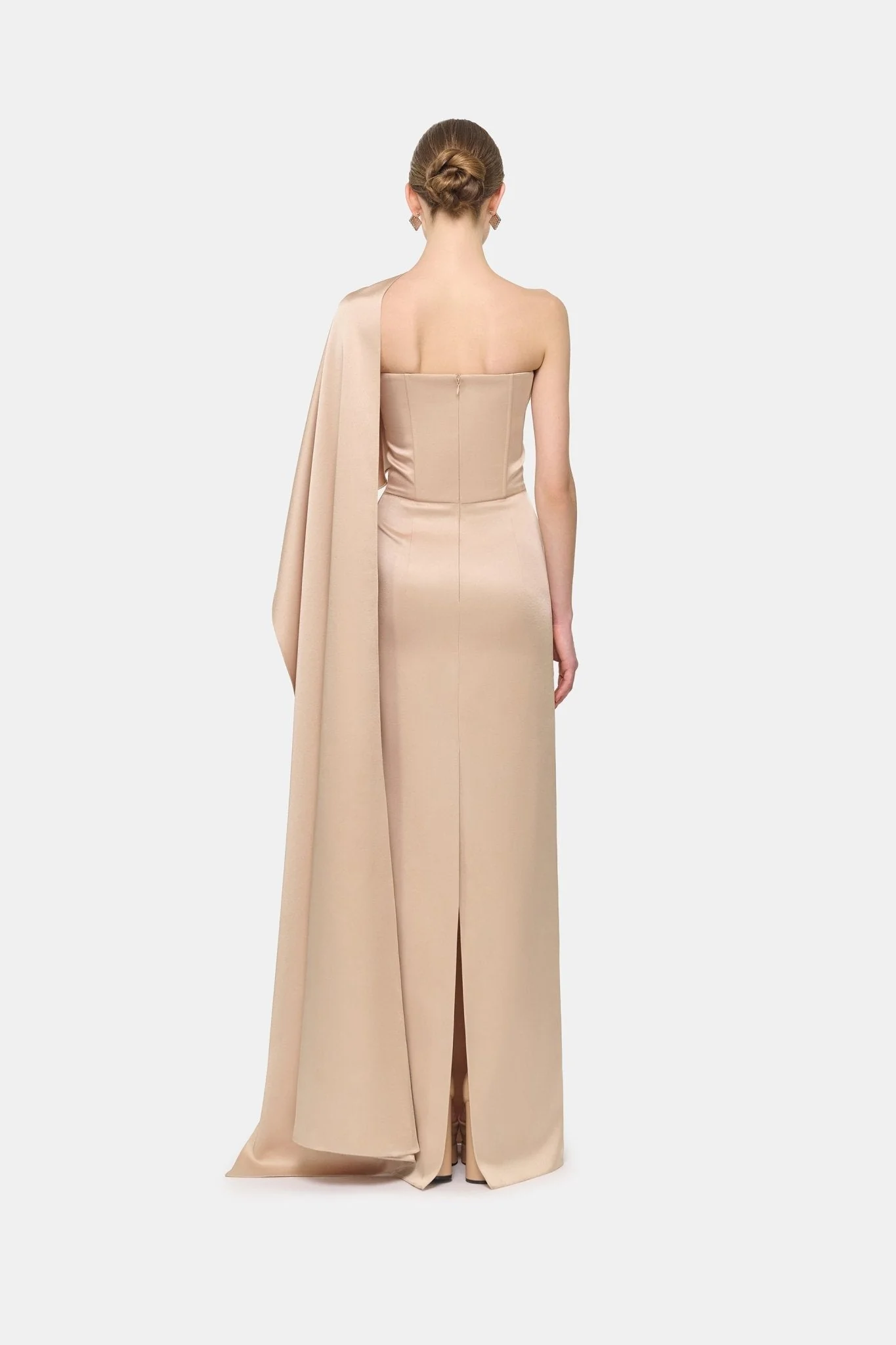 Virtus Dress - Image 4