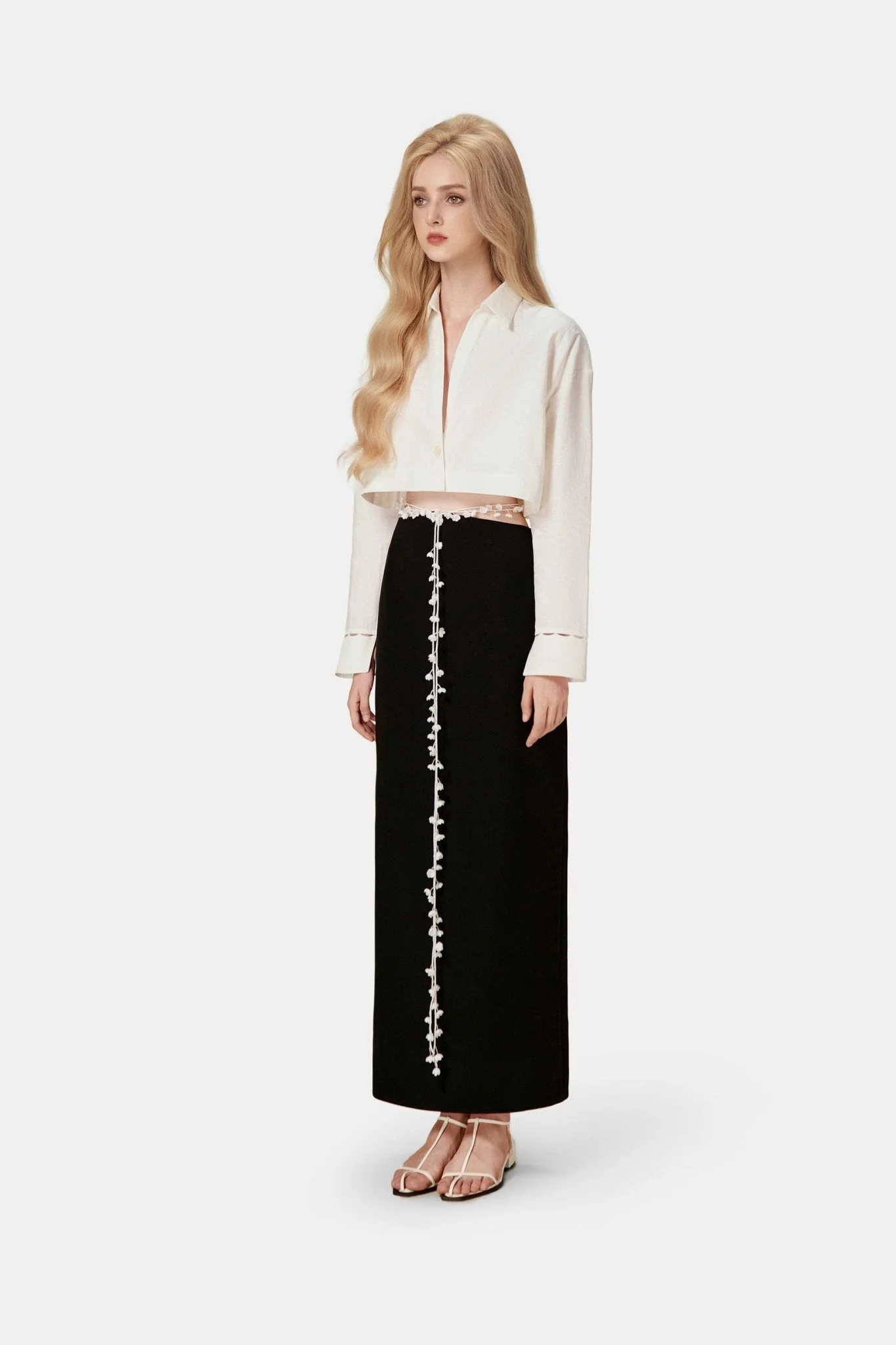White Convallaria Black Skirt - Image 3