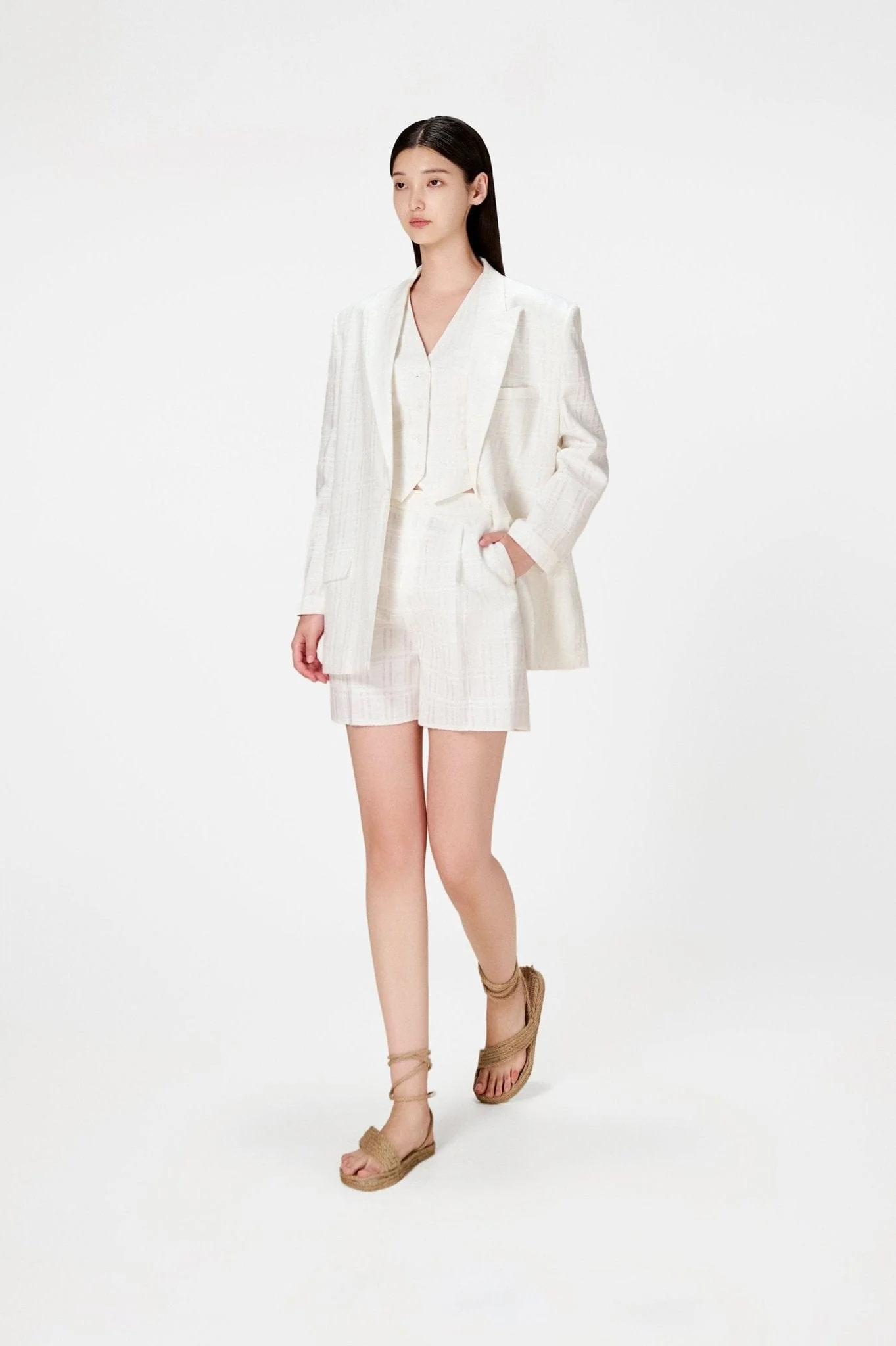 White Linen Blazer - Image 4